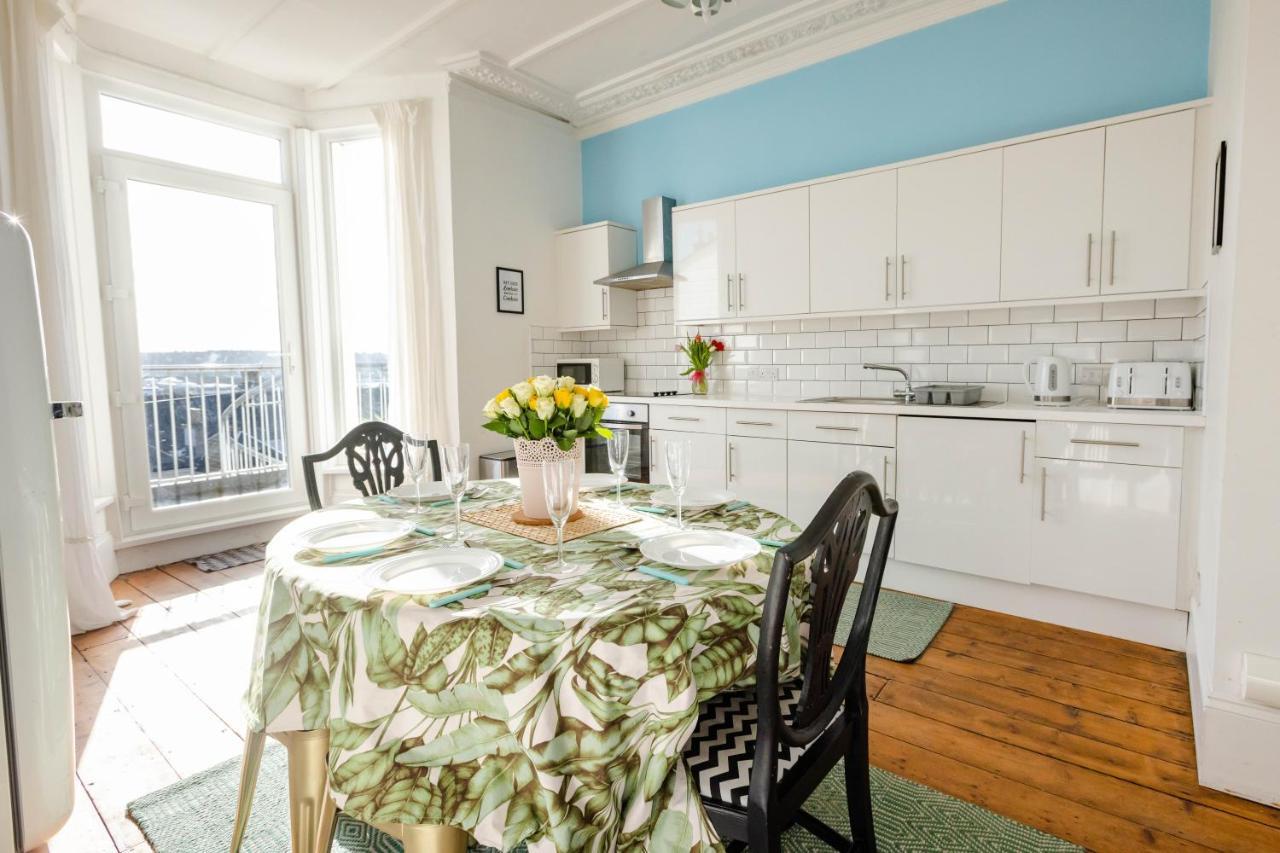 5-Bed House With Distant Sea Views In Plymouth Villa Ngoại thất bức ảnh